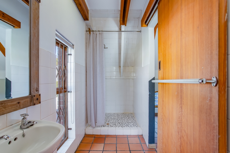4 Bedroom Property for Sale in Hoog En Droog Western Cape